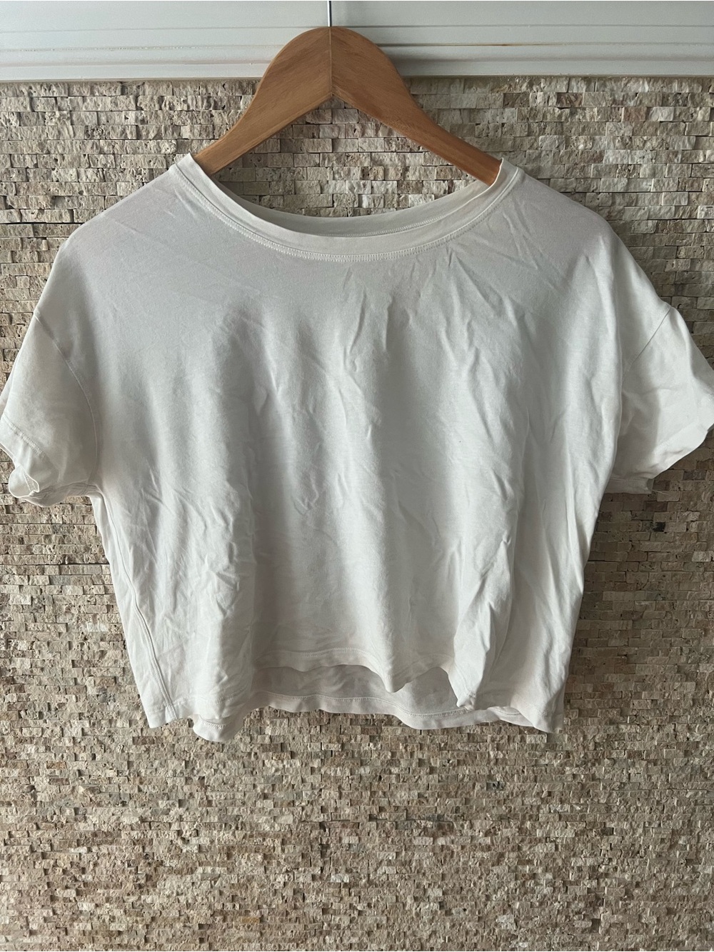 lululemon athletica White Cates tee